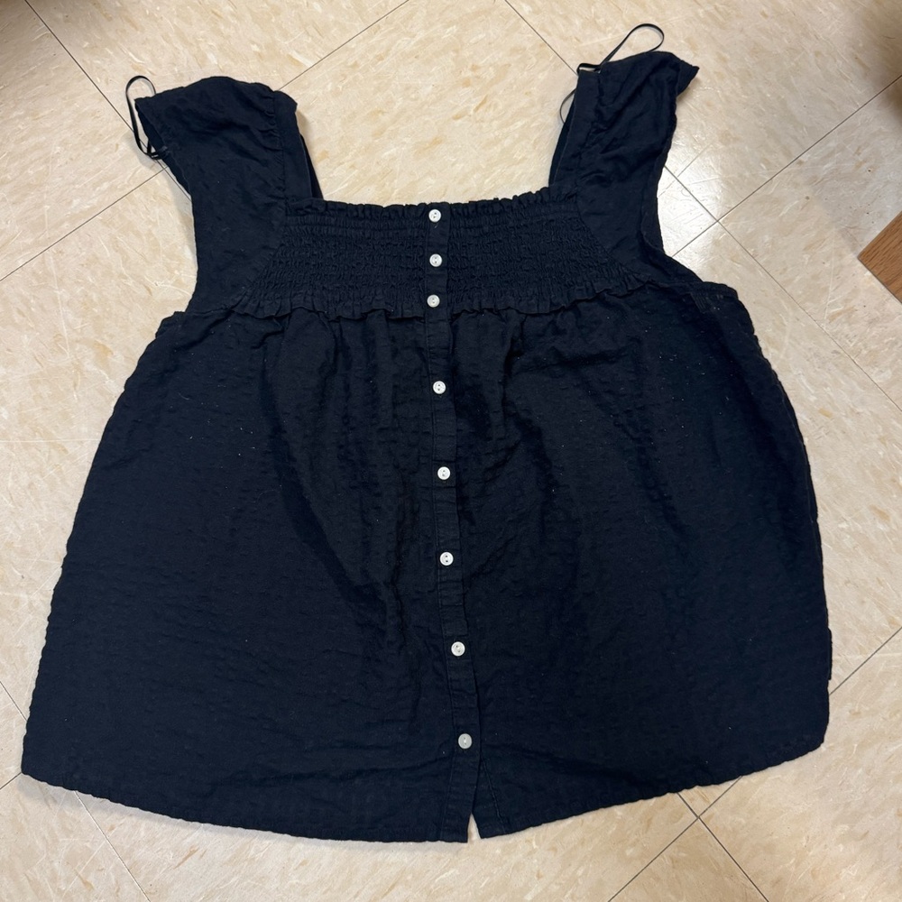 Old Navy Dark Gray Smocked Top
